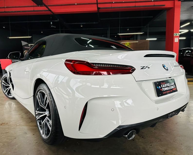 BMW Z4 2.0 TWINPOWER GASOLINA SDRIVE30i M SPORT STEPTRONIC 2019/2020 CASTELLAN E TOMAZONI MOTORS CAXIAS DO SUL / Carros no Vale