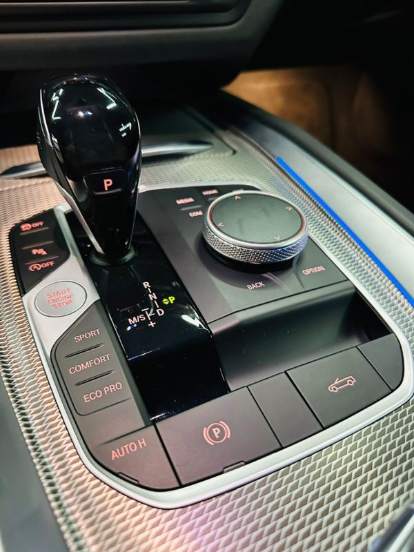 BMW Z4 2.0 TWINPOWER GASOLINA SDRIVE30i M SPORT STEPTRONIC 2019/2020 CASTELLAN E TOMAZONI MOTORS CAXIAS DO SUL / Carros no Vale