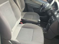 Chevrolet CELTA 1.0 MPFI LT 8V FLEX 4P MANUAL 2014/2015 CAMINHÕES & CAMIONETAS PASSO FUNDO / Carros no Vale