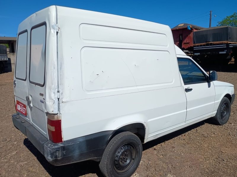 Fiat FIORINO 1.3 MPI FURGÃO 8V FLEX 2P MANUAL 2013/2013 CAMINHÕES & CAMIONETAS PASSO FUNDO / Carros no Vale