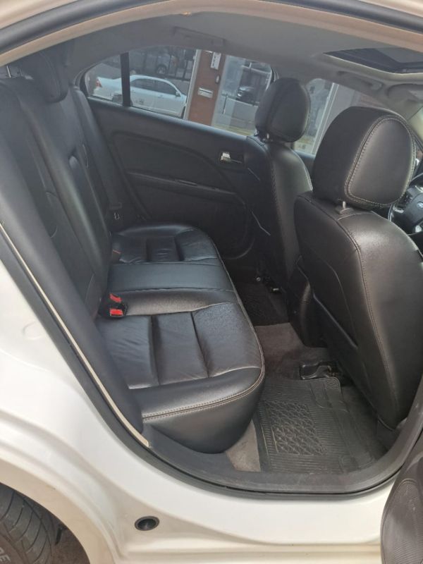 Ford FUSION 2.5 SEL 16V GASOLINA 4P AUTOMÁTICO 2012/2012 CAMINHÕES & CAMIONETAS PASSO FUNDO / Carros no Vale