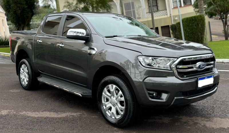 Ford RANGER 3.2 XLT 4X4 CD 20V DIESEL 4P AUTOMÁTICO 2019/2020 CAMINHÕES & CAMIONETAS PASSO FUNDO / Carros no Vale
