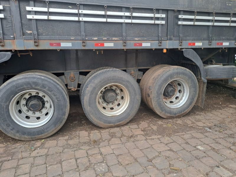Recrusul Rodotrem Recrosul 4 Eixos 2019/2019 CAMINHÕES & CAMIONETAS PASSO FUNDO / Carros no Vale