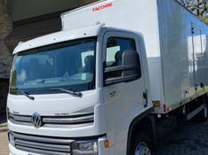 Volkswagen 11180 11-180 Delivery(E5) Baú 2021/2022 CAMINHÕES & CAMIONETAS PASSO FUNDO / Carros no Vale