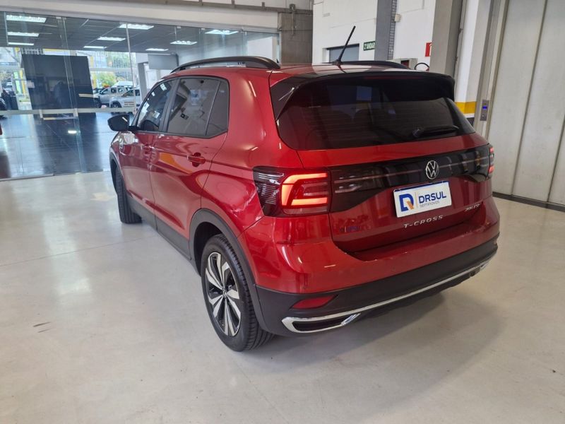 Volkswagen T-CROSS 1.0 200 TSI TOTAL FLEX COMFORTLINE AUTOMÁTICO 2023/2023 DRSUL SEMINOVOS CAXIAS DO SUL – LAJEADO – SANTA CRUZ DO SUL / Carros no Vale