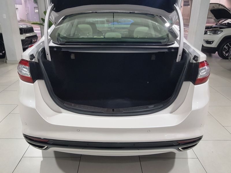 Ford FUSION 2.0 TITANIUM AWD 16V GASOLINA 4P AUTOMÁTICO 2016/2016 ADVANT AUTOMÓVEIS CAXIAS DO SUL / Carros no Vale
