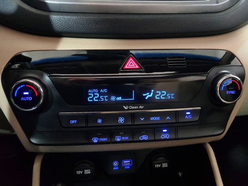 Hyundai TUCSON 1.6 16V T-GDI GASOLINA GLS ECOSHIFT 2017/2018 ADVANT AUTOMÓVEIS CAXIAS DO SUL / Carros no Vale