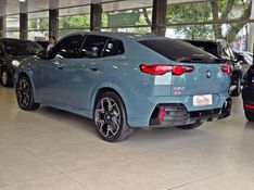 BMW IX2 64,8 KW ELÉTRICO XDRIVE30 M SPORT 2024/2025 CARRO DEZ NOVO HAMBURGO / Carros no Vale