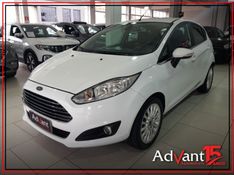 Ford FIESTA 1.6 TITANIUM HATCH 16V FLEX 4P POWERSHIFT 2014/2014 ADVANT AUTOMÓVEIS CAXIAS DO SUL / Carros no Vale