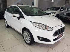 Ford FIESTA 1.6 TITANIUM HATCH 16V FLEX 4P POWERSHIFT 2014/2014 ADVANT AUTOMÓVEIS CAXIAS DO SUL / Carros no Vale