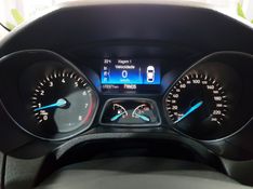 Ford FOCUS 2.0 TITANIUM PLUS 16V FLEX 4P POWERSHIFT 2017/2018 ADVANT AUTOMÓVEIS CAXIAS DO SUL / Carros no Vale