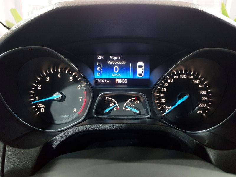 Ford FOCUS 2.0 TITANIUM PLUS 16V FLEX 4P POWERSHIFT 2017/2018 ADVANT AUTOMÓVEIS CAXIAS DO SUL / Carros no Vale