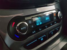 Ford FOCUS 2.0 TITANIUM PLUS SEDAN 16V FLEX 4P POWERSHIFT 2015/2015 ADVANT AUTOMÓVEIS CAXIAS DO SUL / Carros no Vale
