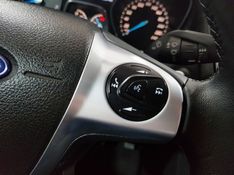 Ford FOCUS 2.0 TITANIUM PLUS SEDAN 16V FLEX 4P POWERSHIFT 2015/2015 ADVANT AUTOMÓVEIS CAXIAS DO SUL / Carros no Vale