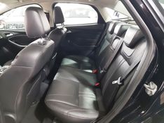 Ford FOCUS 2.0 TITANIUM PLUS SEDAN 16V FLEX 4P POWERSHIFT 2015/2015 ADVANT AUTOMÓVEIS CAXIAS DO SUL / Carros no Vale