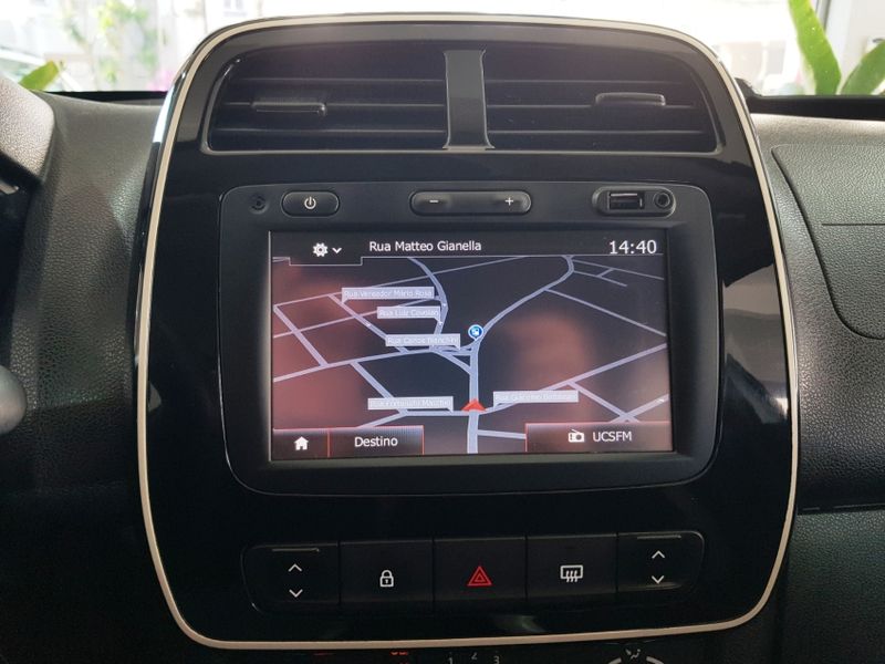 Renault KWID 1.0 12V SCE FLEX INTENSE MANUAL 2017/2018 ADVANT AUTOMÓVEIS CAXIAS DO SUL / Carros no Vale