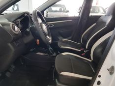 Renault KWID 1.0 12V SCE FLEX INTENSE MANUAL 2017/2018 ADVANT AUTOMÓVEIS CAXIAS DO SUL / Carros no Vale