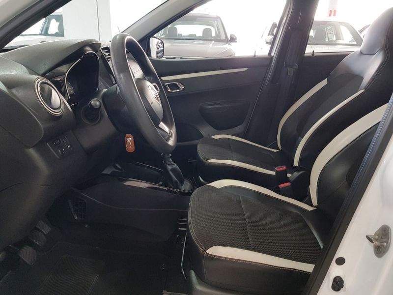 Renault KWID 1.0 12V SCE FLEX INTENSE MANUAL 2017/2018 ADVANT AUTOMÓVEIS CAXIAS DO SUL / Carros no Vale