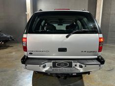 Chevrolet BLAZER 2.8 4X4 8V TURBO INTERCOOLER DIESEL 4P MANUAL 2005/2005 CARRO AUTOMARCAS CAXIAS DO SUL / Carros no Vale