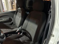 Fiat FIORINO 1.4 MPI FURGÃO 8V FLEX 2P MANUAL 2015/2016 CARRO AUTOMARCAS CAXIAS DO SUL / Carros no Vale
