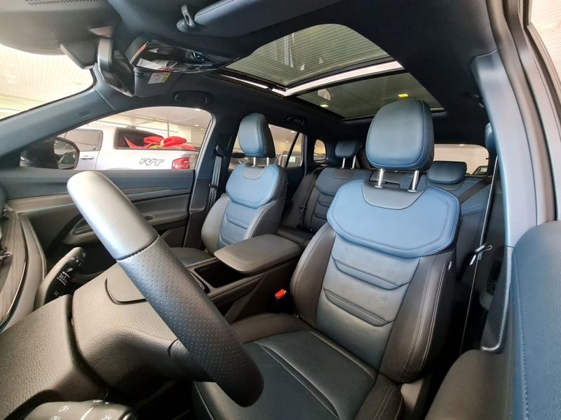 Ford TERRITORY 1.5 ECOBOOST GTDI GASOLINA TITANIUM AUTOMÁTICO 2024/2025 CARRO DEZ NOVO HAMBURGO / Carros no Vale