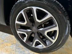 JEEP RENEGADE 1.8 16V FLEX LONGITUDE 4P AUTOMÁTICO 2021/2021 CARRO AUTOMARCAS CAXIAS DO SUL / Carros no Vale