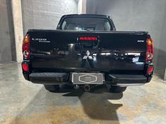 Mitsubishi L200 TRITON 3.2 HPE 4X4 CD 16V TURBO INTERCOOLER DIESEL 4P MANUAL 2009/2010 CARRO AUTOMARCAS CAXIAS DO SUL / Carros no Vale