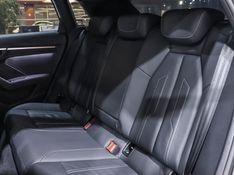 Audi A3 2.0 40 TFSI MHEV SPORTBACK PERFORMANCE BLACK S-TRONIC 2023/2023 VIA BELLA VEÍCULOS ESPECIAIS CAXIAS DO SUL / Carros no Vale