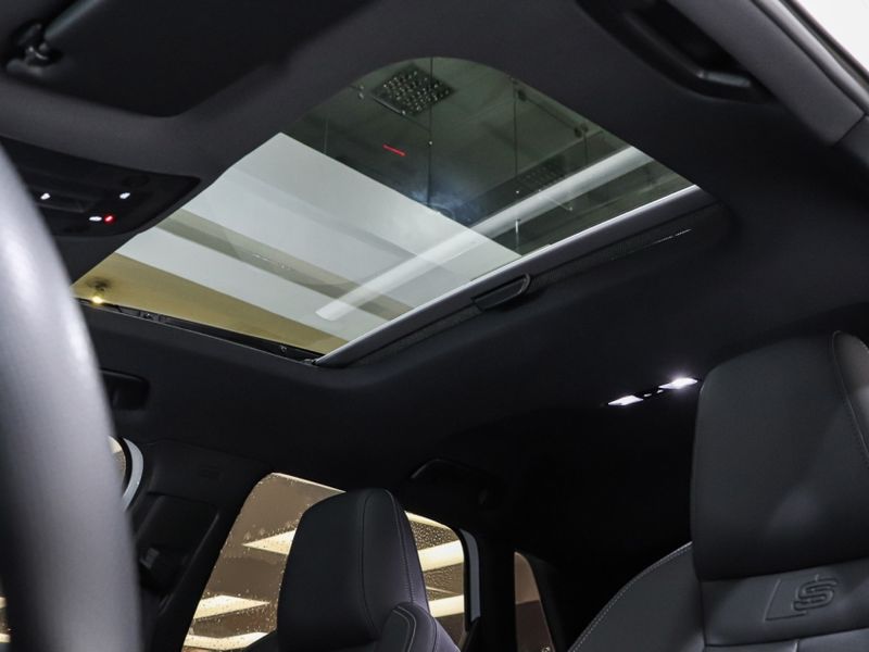 Audi A3 2.0 40 TFSI MHEV SPORTBACK PERFORMANCE BLACK S-TRONIC 2023/2023 VIA BELLA VEÍCULOS ESPECIAIS CAXIAS DO SUL / Carros no Vale