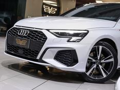 Audi A3 2.0 40 TFSI MHEV SPORTBACK PERFORMANCE BLACK S-TRONIC 2023/2023 VIA BELLA VEÍCULOS ESPECIAIS CAXIAS DO SUL / Carros no Vale