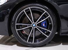 BMW 320i 2.0 16V TURBO FLEX M SPORT AUTOMÁTICO 2023/2023 VIA BELLA VEÍCULOS ESPECIAIS CAXIAS DO SUL / Carros no Vale