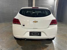 Chevrolet ONIX 1.0 MPFI JOY 8V FLEX 4P MANUAL 2020/2020 CARRO AUTOMARCAS CAXIAS DO SUL / Carros no Vale