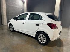 Chevrolet ONIX 1.0 MPFI JOY 8V FLEX 4P MANUAL 2020/2020 CARRO AUTOMARCAS CAXIAS DO SUL / Carros no Vale