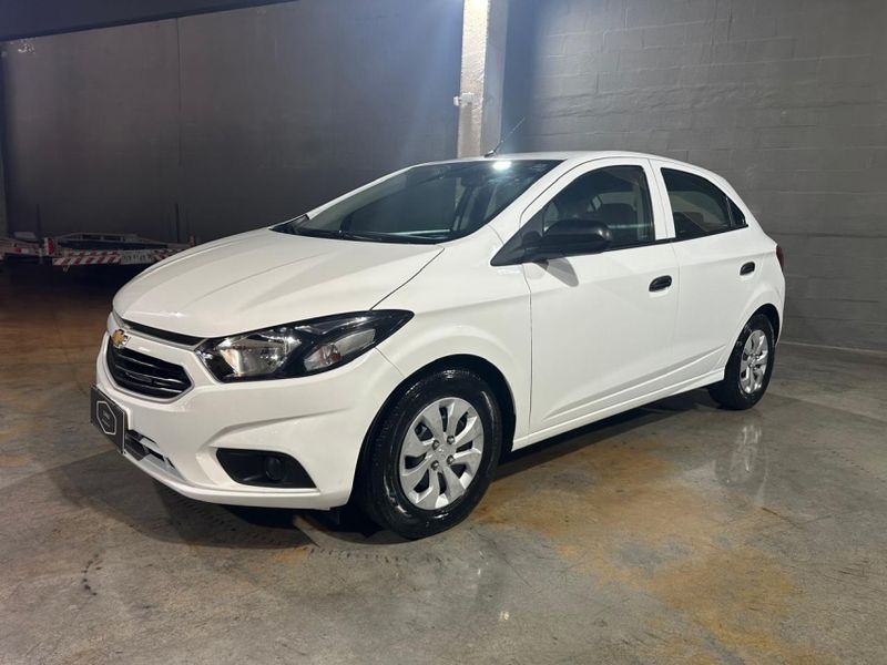 Chevrolet ONIX 1.0 MPFI JOY 8V FLEX 4P MANUAL 2020/2020 CARRO AUTOMARCAS CAXIAS DO SUL / Carros no Vale