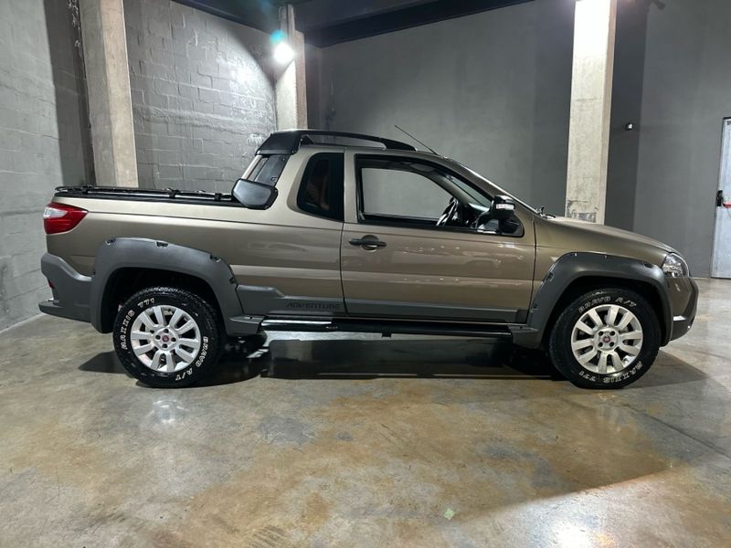 Fiat STRADA 1.8 MPI ADVENTURE CE 16V FLEX 2P AUTOMATIZADO 2015/2016 CARRO AUTOMARCAS CAXIAS DO SUL / Carros no Vale