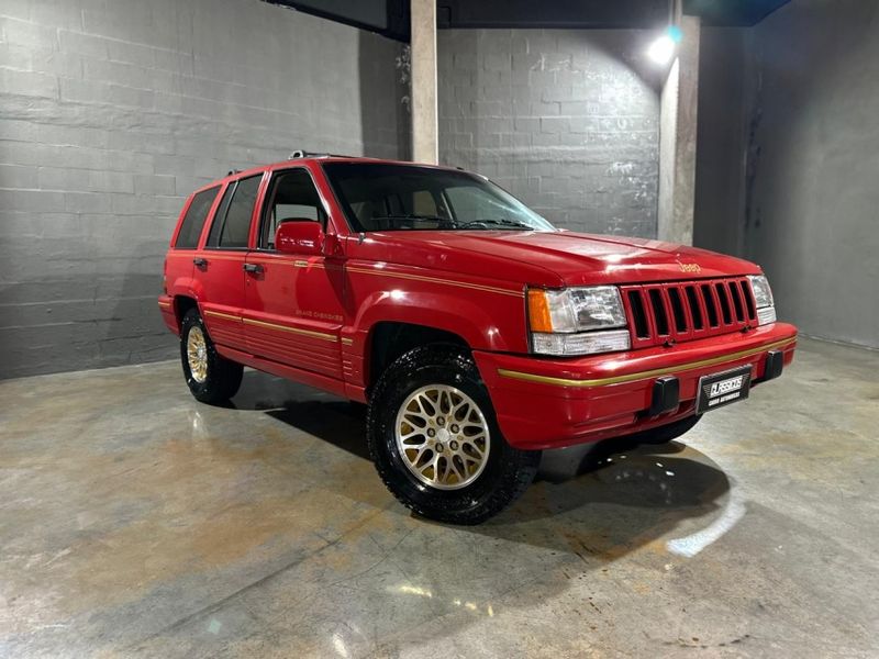 JEEP GRAND CHEROKEE 5.2 LIMITED 4X4 V8 16V GASOLINA 4P AUTOMÁTICO 1993/1993 CARRO AUTOMARCAS CAXIAS DO SUL / Carros no Vale