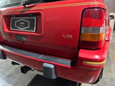 JEEP GRAND CHEROKEE 5.2 LIMITED 4X4 V8 16V GASOLINA 4P AUTOMÁTICO 1993/1993 CARRO AUTOMARCAS CAXIAS DO SUL / Carros no Vale