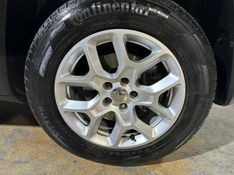 JEEP RENEGADE 2.0 16V TURBO DIESEL LONGITUDE 4P 4X4 AUTOMÁTICO 2015/2016 CARRO AUTOMARCAS CAXIAS DO SUL / Carros no Vale