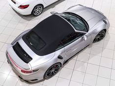 Porsche 911 3.8 24V H6 GASOLINA TURBO CABRIOLET PDK 2023/2024 VIA BELLA VEÍCULOS ESPECIAIS CAXIAS DO SUL / Carros no Vale