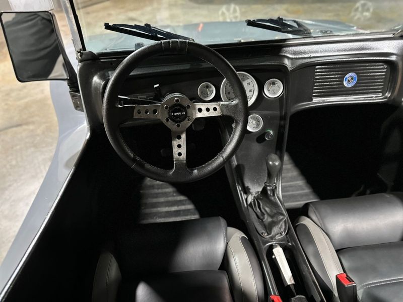 Volkswagen BUGGY 1.6 8V GASOLINA 2P MANUAL 1983/1983 CARRO AUTOMARCAS CAXIAS DO SUL / Carros no Vale