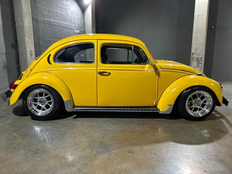 Volkswagen FUSCA 1.3 8V ÁLCOOL 2P MANUAL 1975/1975 CARRO AUTOMARCAS CAXIAS DO SUL / Carros no Vale