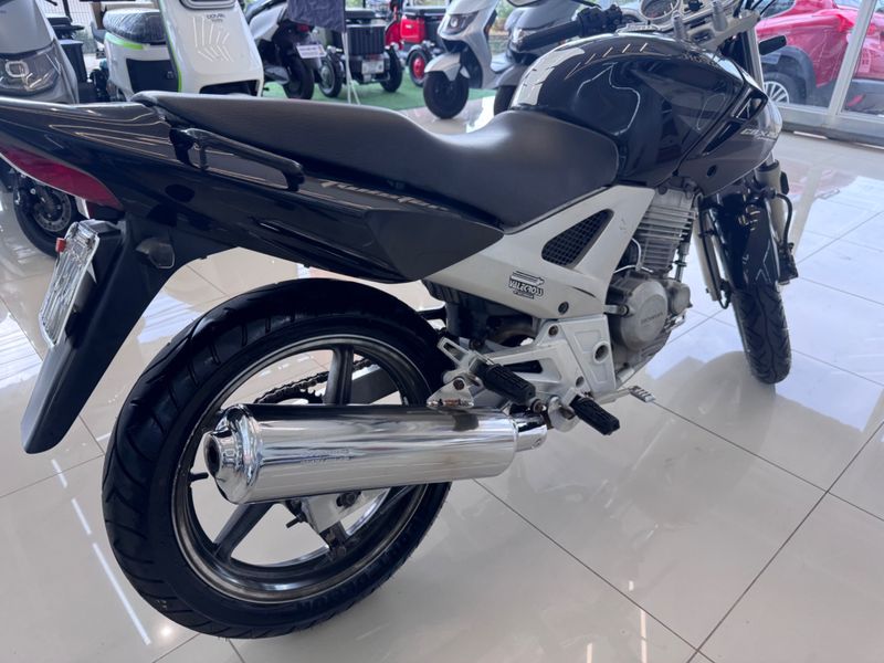 Honda Cbx 250 Twiste 2008/2008 COVEL VEICULOS ENCANTADO / Carros no Vale