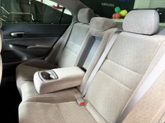 Honda Civic Lxl 2010/2011 COVEL VEICULOS ENCANTADO / Carros no Vale