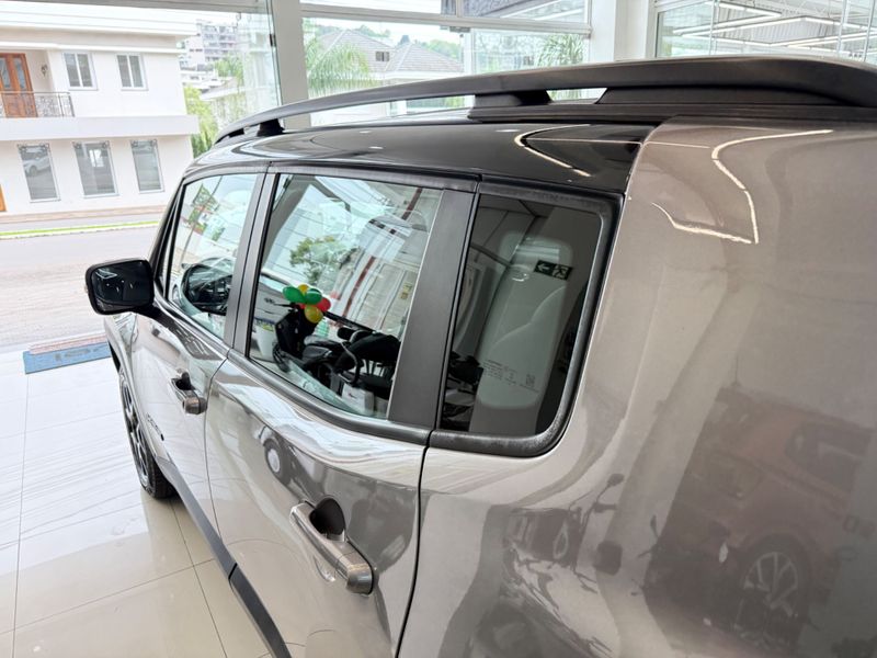 Jeep Renegade Night Eagle 1.8 4×2 2019/2020 COVEL VEICULOS ENCANTADO / Carros no Vale