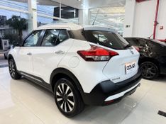 Nissan Kicks Sl 1.6 16v 2018/2019 COVEL VEICULOS ENCANTADO / Carros no Vale