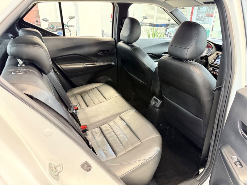 Nissan Kicks Sl 1.6 16v 2018/2019 COVEL VEICULOS ENCANTADO / Carros no Vale