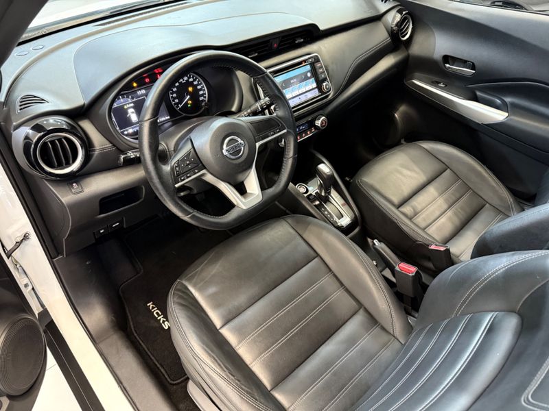 Nissan Kicks Sl 1.6 16v 2018/2019 COVEL VEICULOS ENCANTADO / Carros no Vale