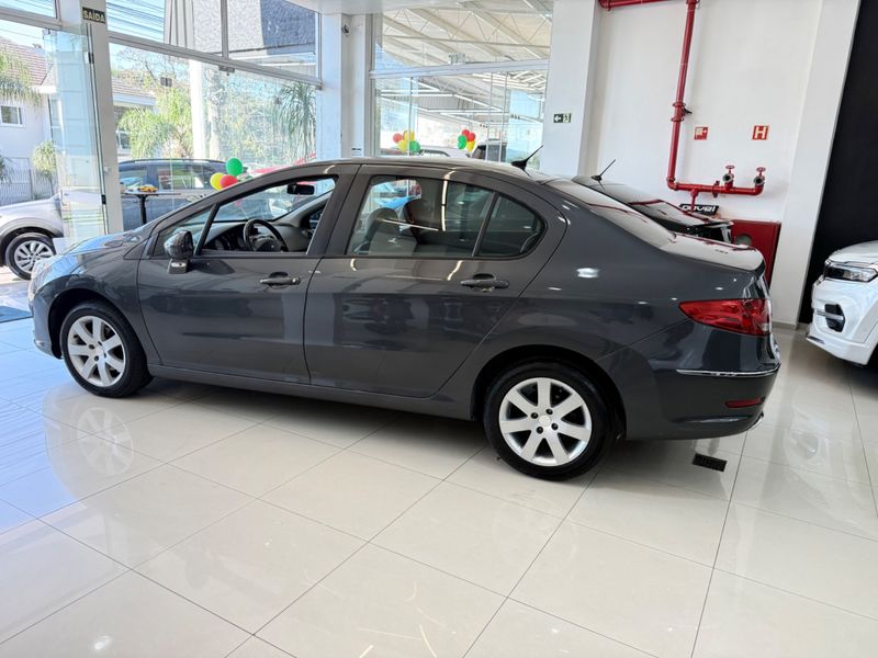 Peugeot 408 Allure 2.0 16v 2011/2012 COVEL VEICULOS ENCANTADO / Carros no Vale