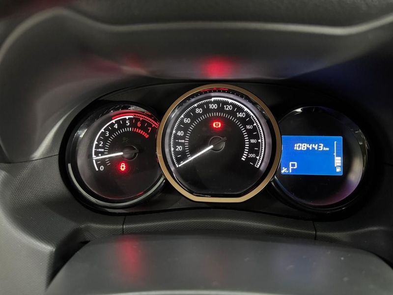 Renault Duster 2.0 Dynamic 4×2 2016/2017 SIM AUTOMÓVEIS ROLANTE / Carros no Vale