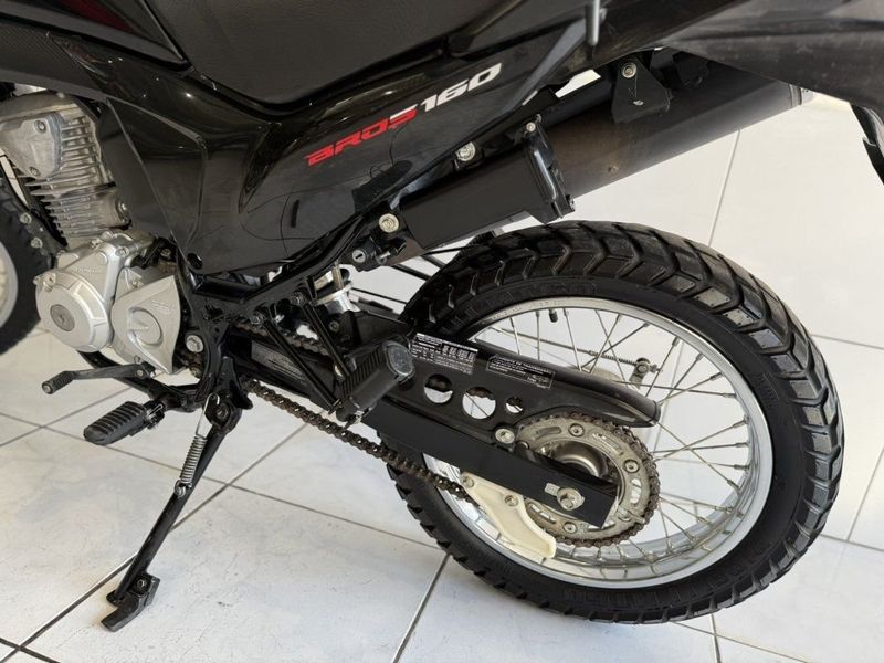 Honda BROS 160 2018 SÓ MOTOS E AUTOMÓVEIS SANTA CRUZ DO SUL / Carros no Vale